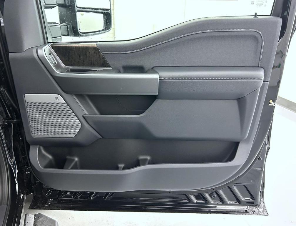 new 2025 Ford F-250 car, priced at $76,524