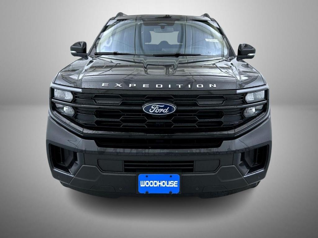 new 2025 Ford Expedition car, priced at $70,599