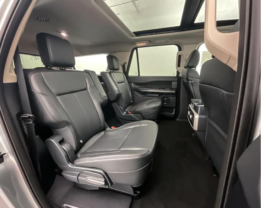 new 2024 Ford Expedition Max car, priced at $66,749