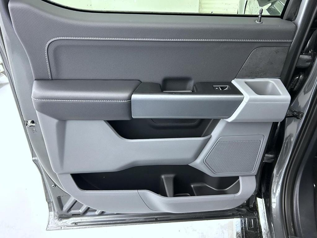 new 2025 Ford F-150 car, priced at $54,665