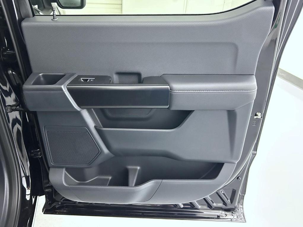 new 2025 Ford F-150 car, priced at $43,890