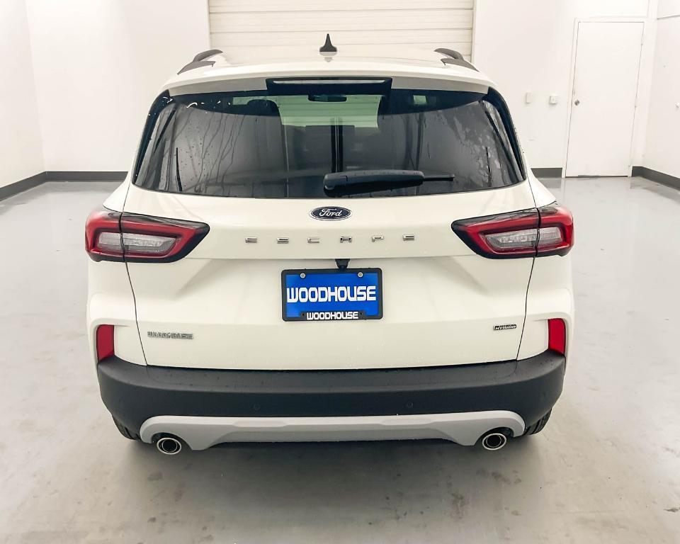 new 2025 Ford Escape car, priced at $40,189