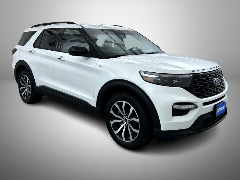 used 2022 Ford Explorer car, priced at $33,693