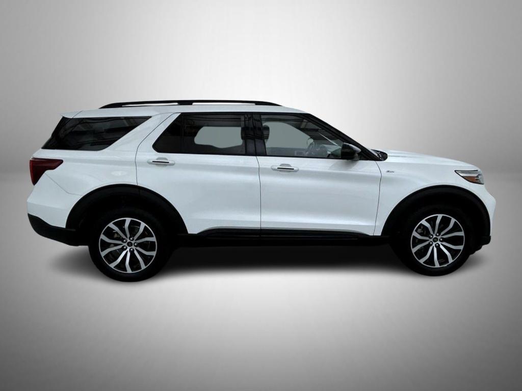 used 2022 Ford Explorer car, priced at $33,693