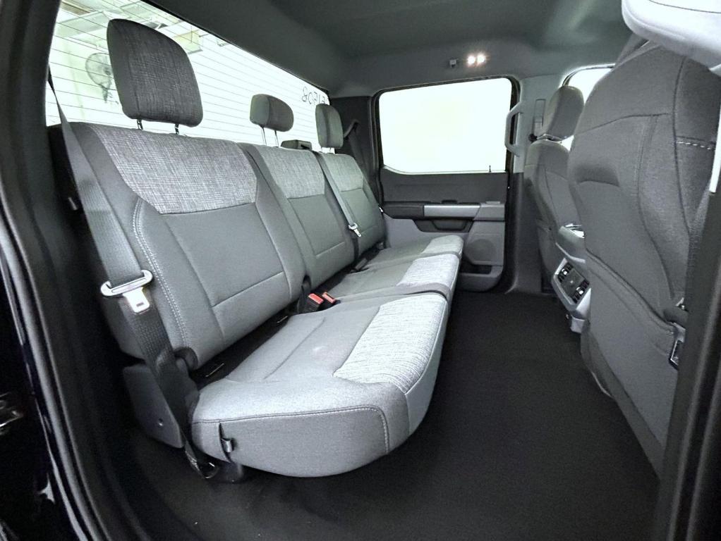 new 2025 Ford F-250 car, priced at $65,119