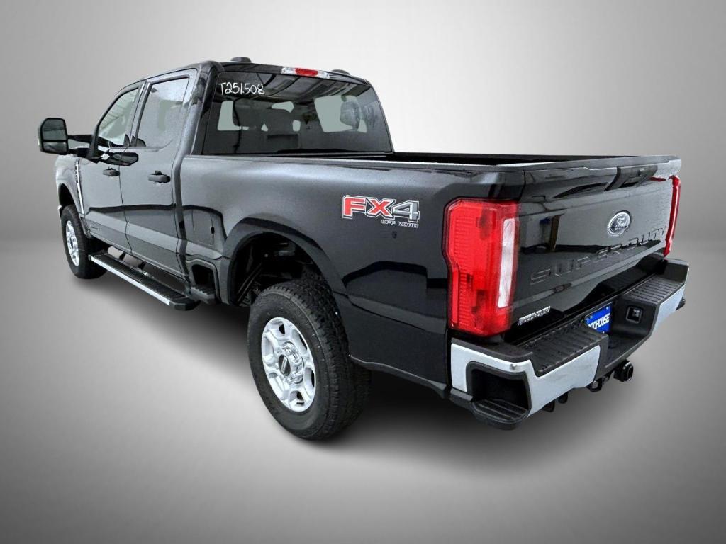 new 2025 Ford F-250 car, priced at $65,119