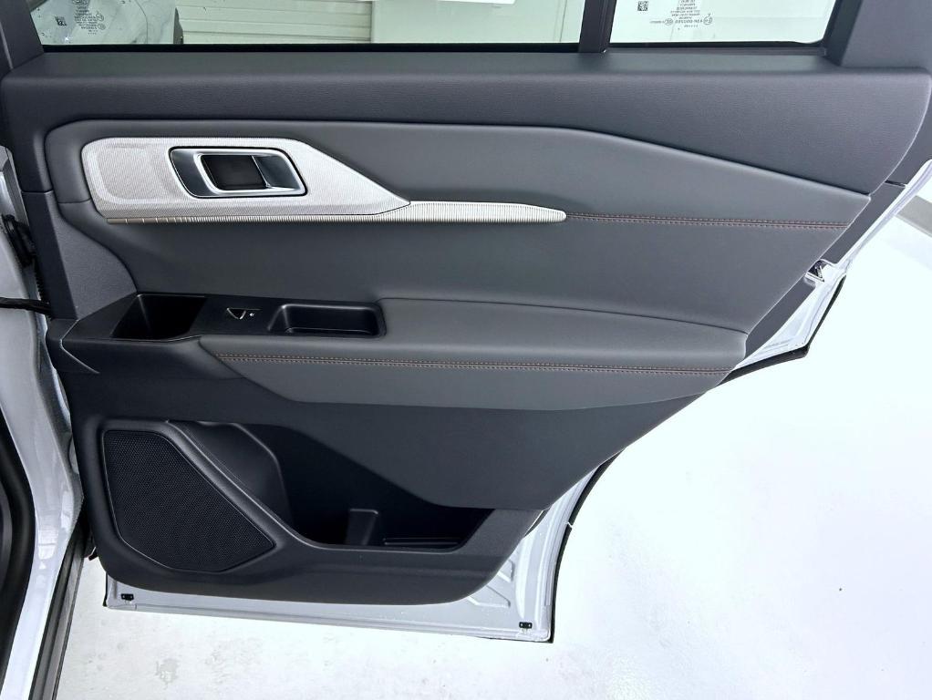 new 2025 Ford Explorer car, priced at $45,120