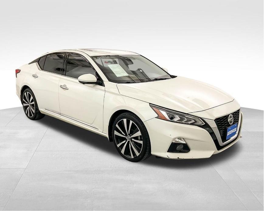 used 2019 Nissan Altima car, priced at $17,168