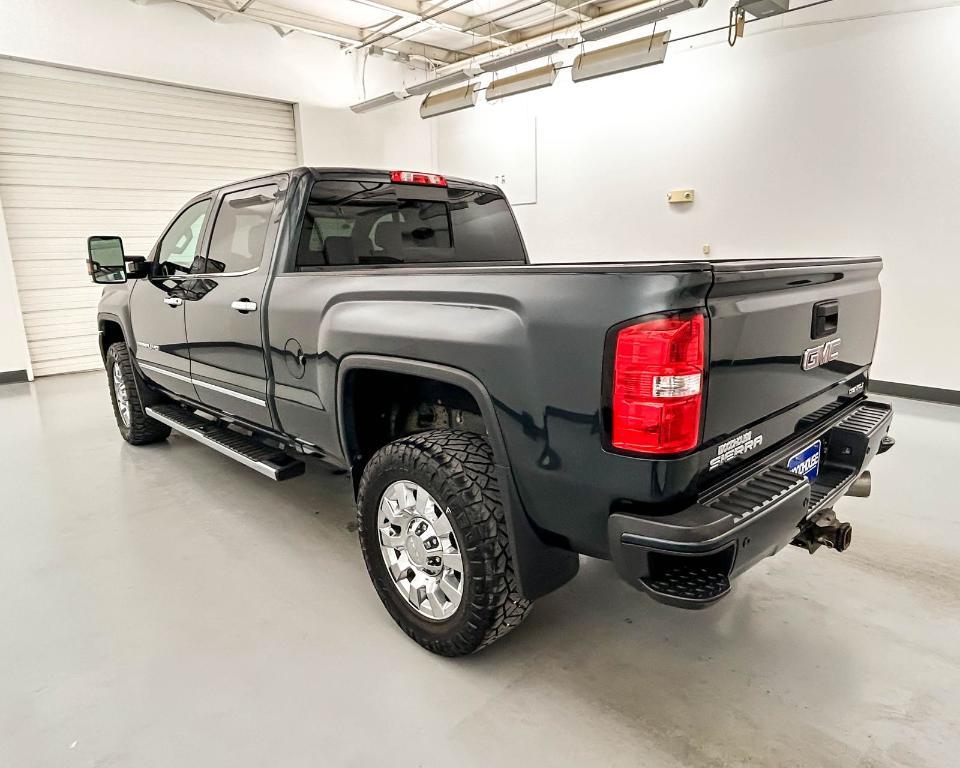 used 2019 GMC Sierra 2500 car, priced at $43,354