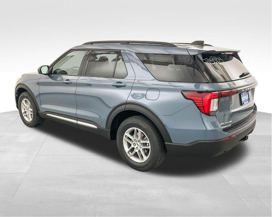 new 2025 Ford Explorer car, priced at $43,224