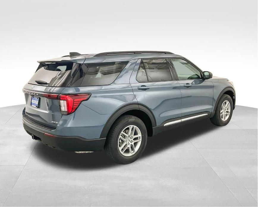 new 2025 Ford Explorer car, priced at $43,224