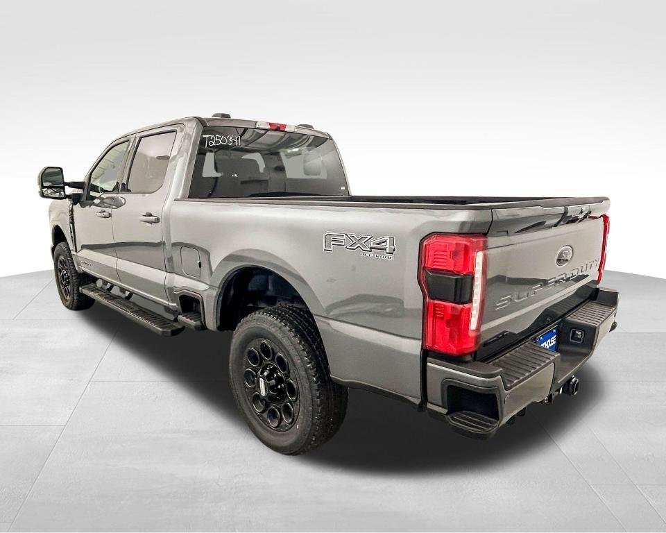 new 2025 Ford F-250 car, priced at $76,324