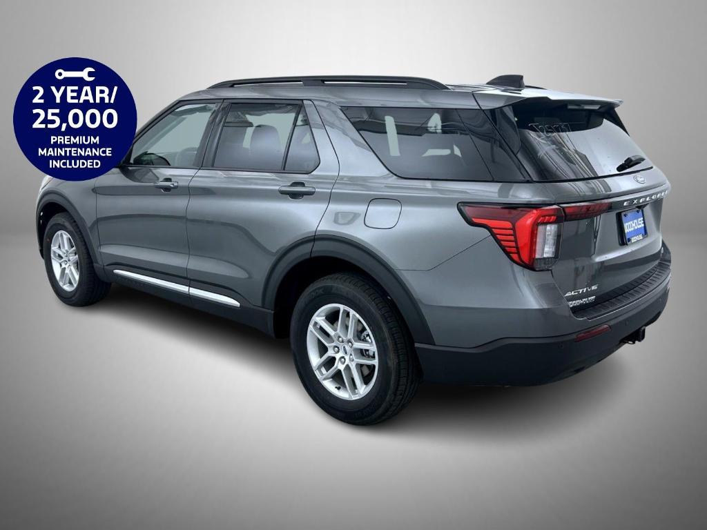 new 2025 Ford Explorer car, priced at $39,365