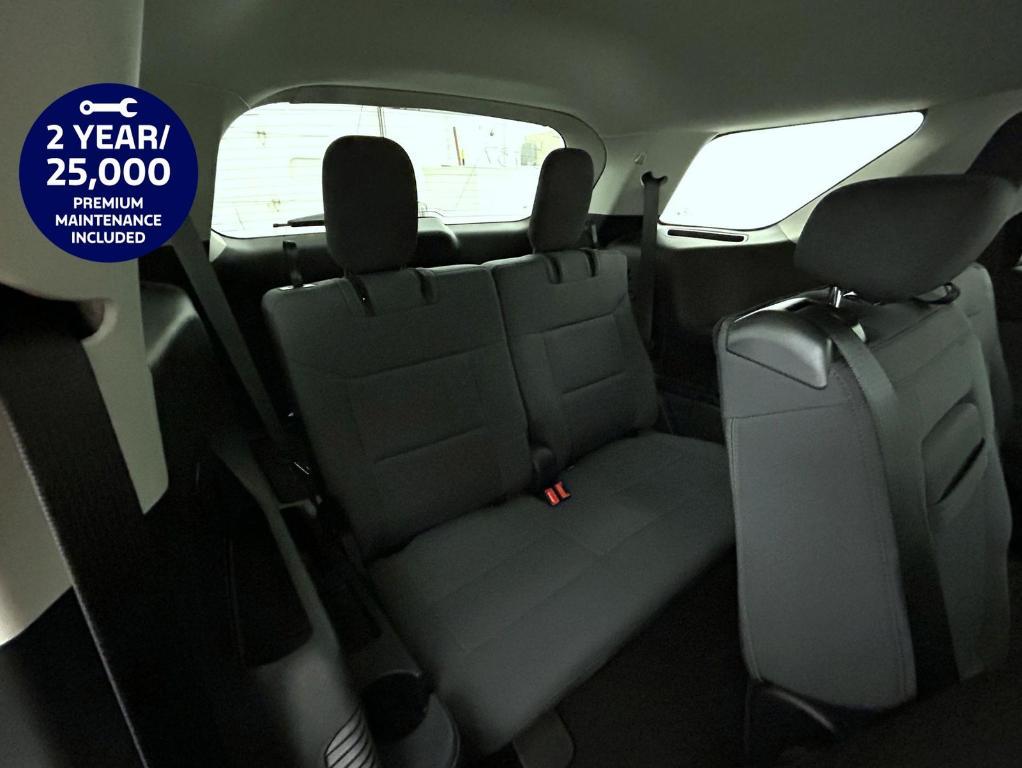 new 2025 Ford Explorer car, priced at $39,365