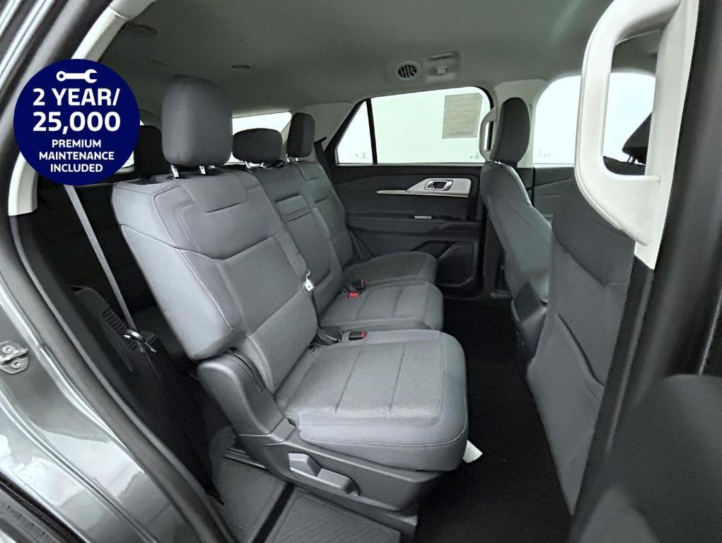 new 2025 Ford Explorer car, priced at $39,365