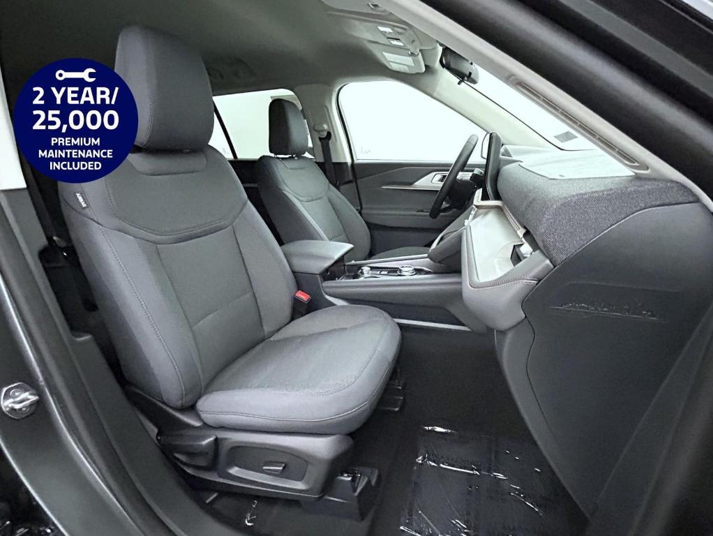 new 2025 Ford Explorer car, priced at $39,365