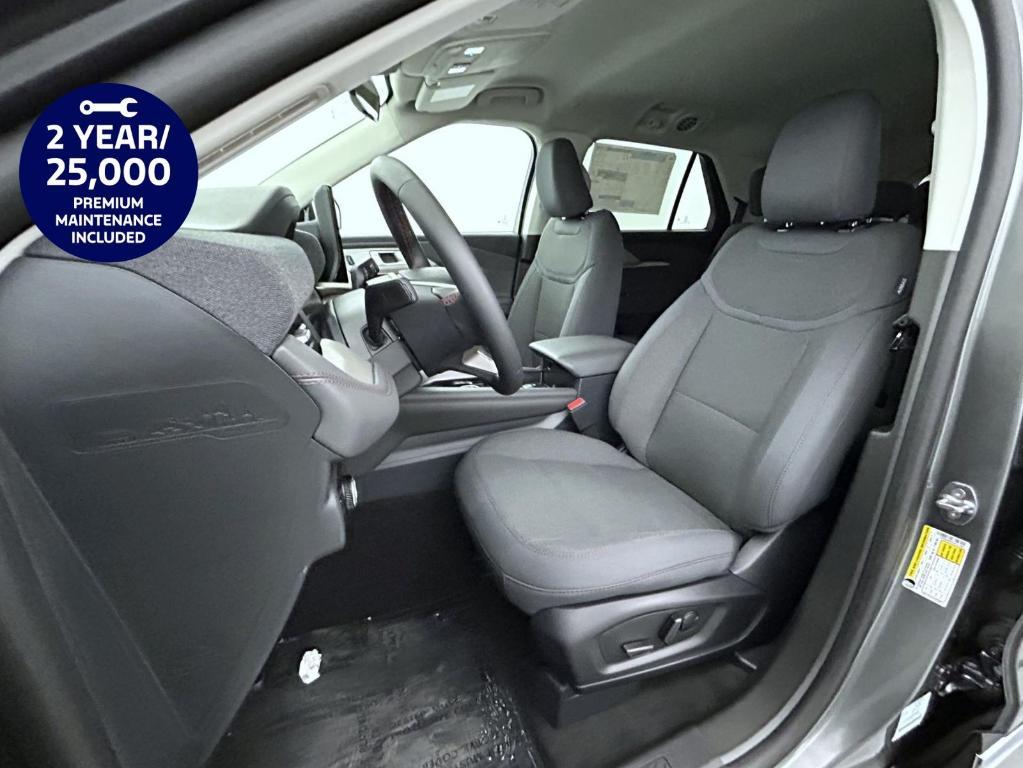 new 2025 Ford Explorer car, priced at $39,365