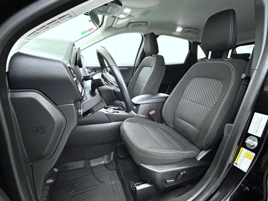 used 2023 Ford Escape car, priced at $25,038
