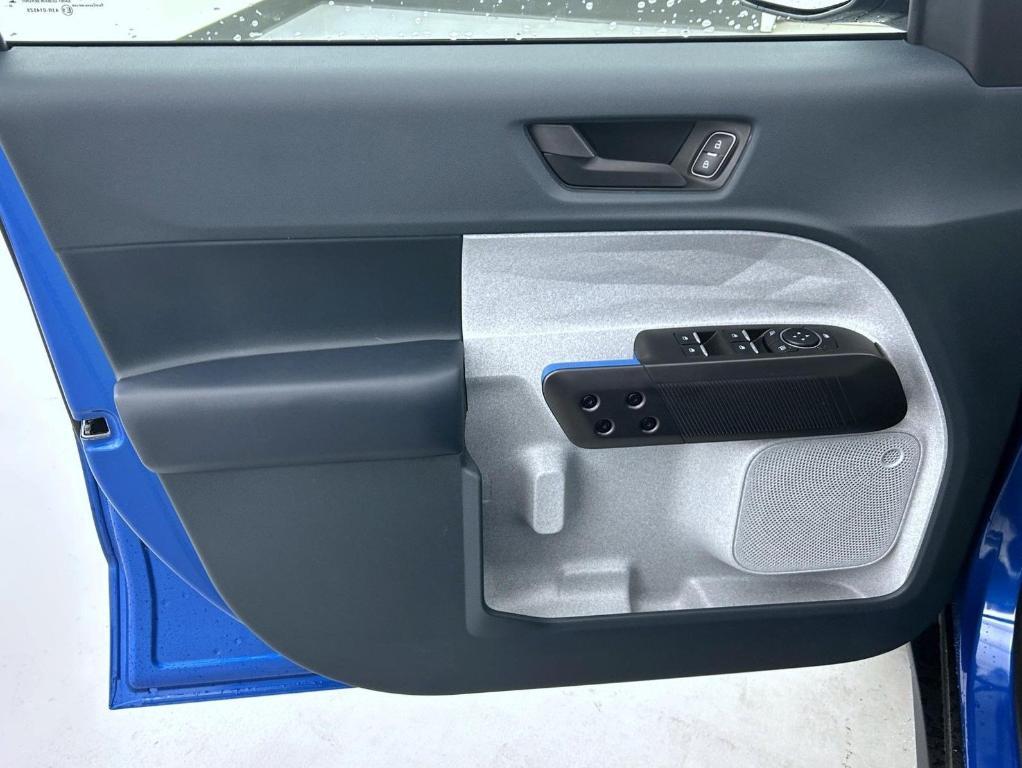 new 2025 Ford Maverick car, priced at $30,706