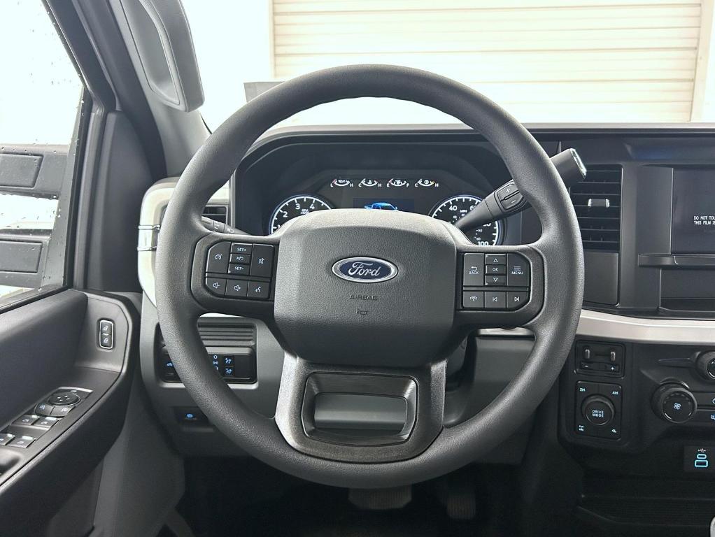 new 2025 Ford F-250 car, priced at $49,624