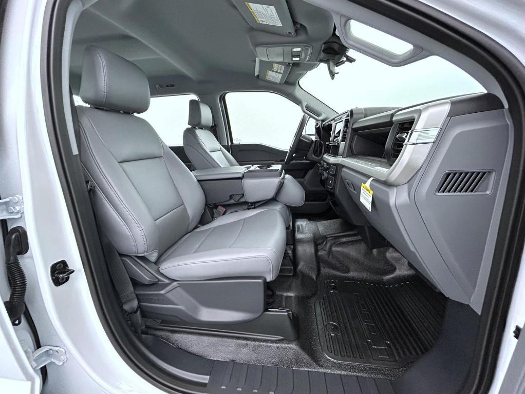 new 2025 Ford F-250 car, priced at $49,624