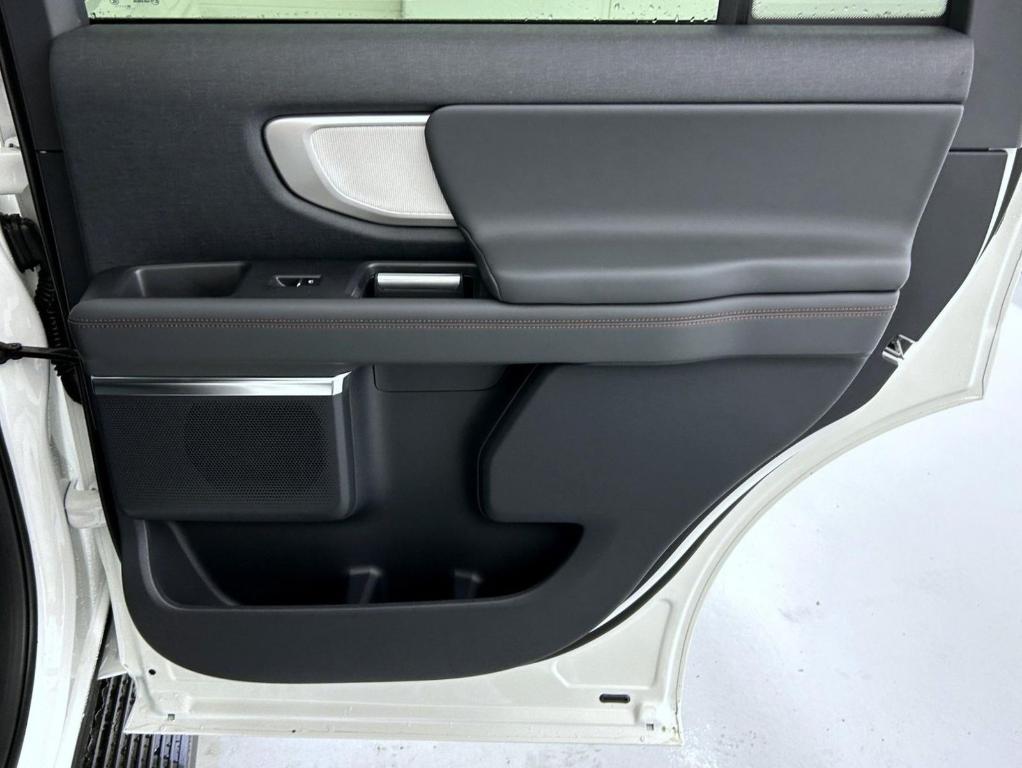 new 2025 Ford Expedition car, priced at $69,189