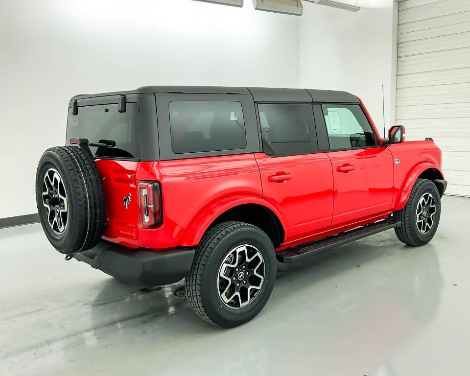 new 2024 Ford Bronco car, priced at $49,904