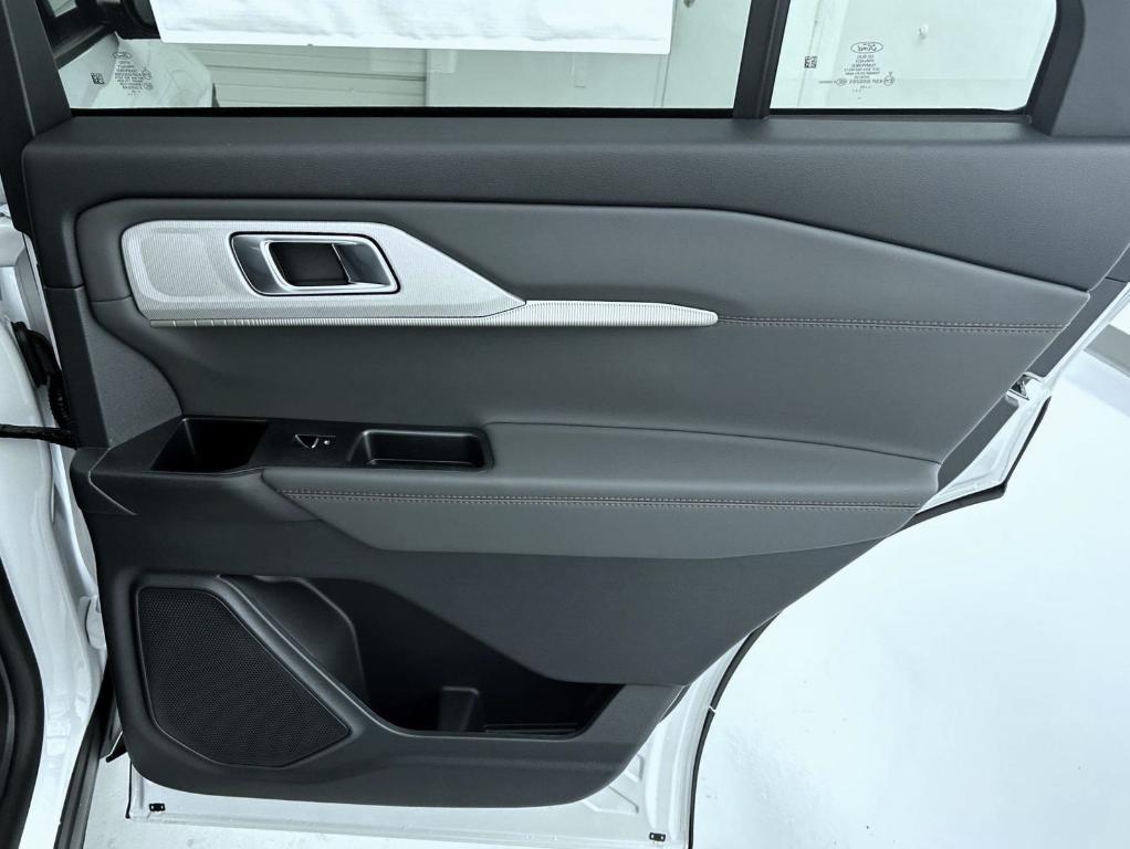 new 2025 Ford Explorer car, priced at $37,814