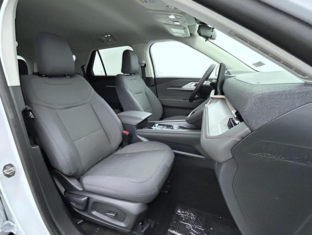 new 2025 Ford Explorer car, priced at $37,814