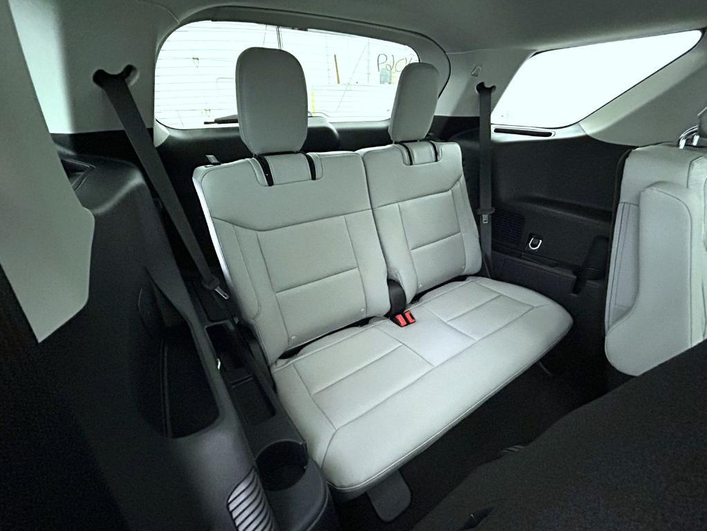 new 2025 Ford Explorer car, priced at $47,629
