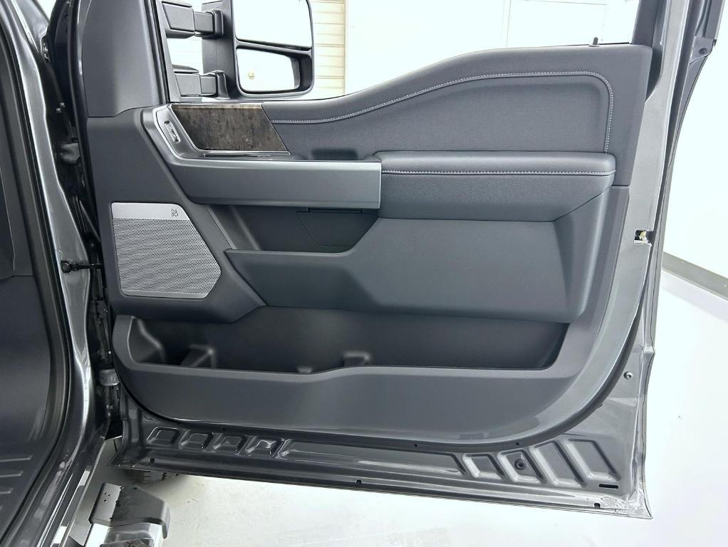 new 2025 Ford F-250 car, priced at $76,524