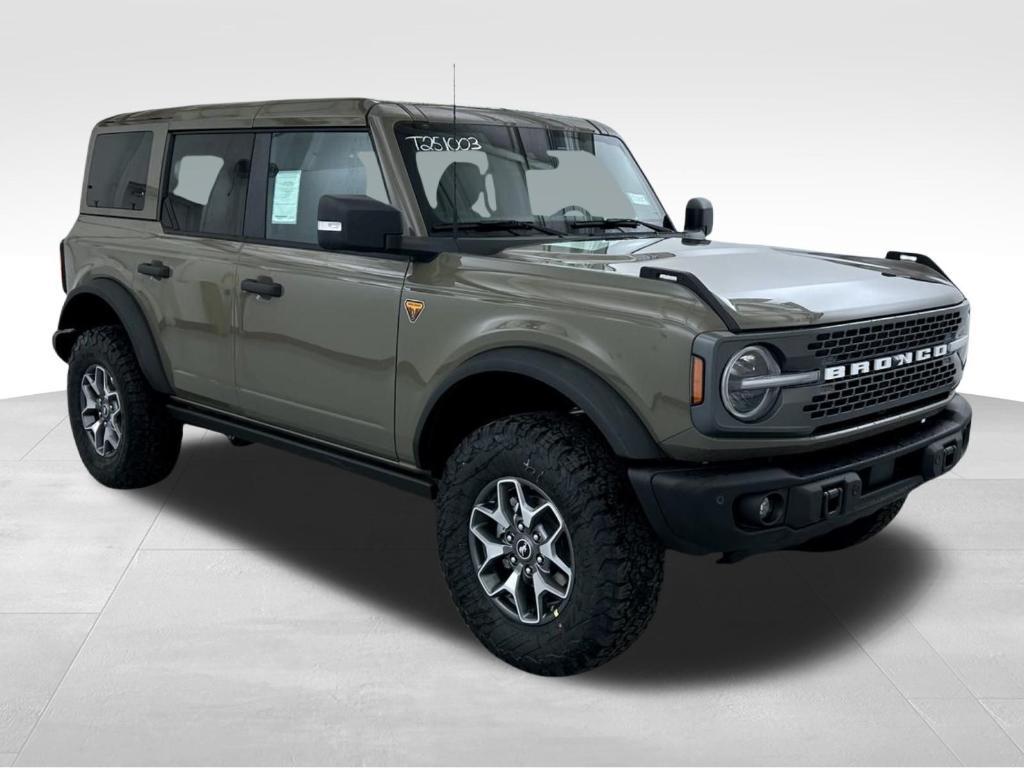 new 2025 Ford Bronco car, priced at $58,782