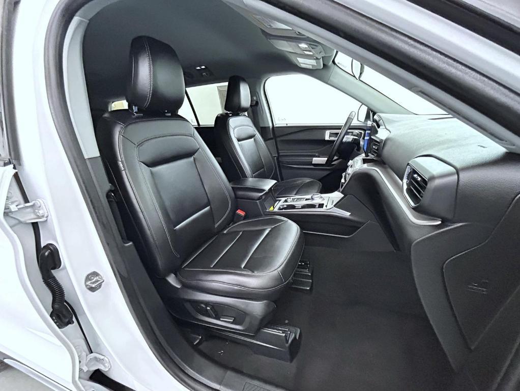used 2024 Ford Explorer car, priced at $29,377