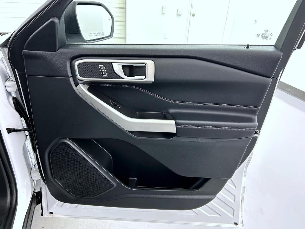 used 2024 Ford Explorer car, priced at $29,377