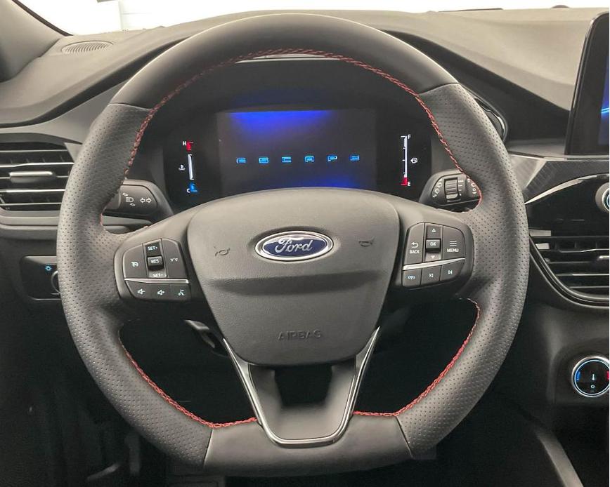 new 2025 Ford Escape car, priced at $33,679