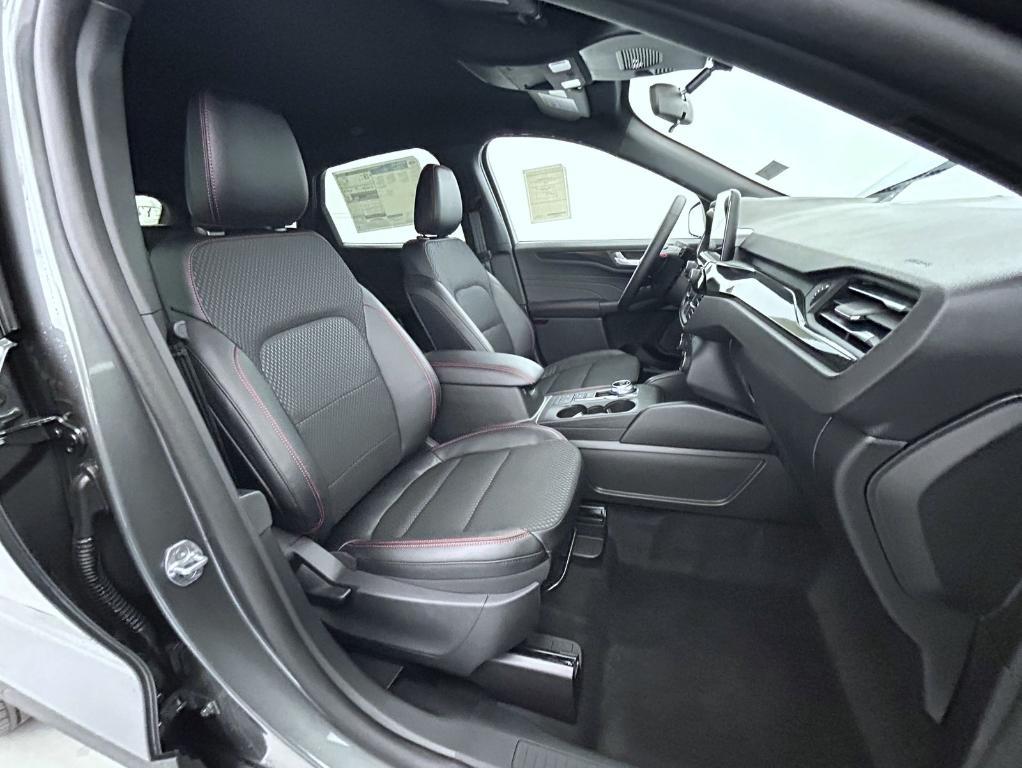 new 2025 Ford Escape car, priced at $32,233