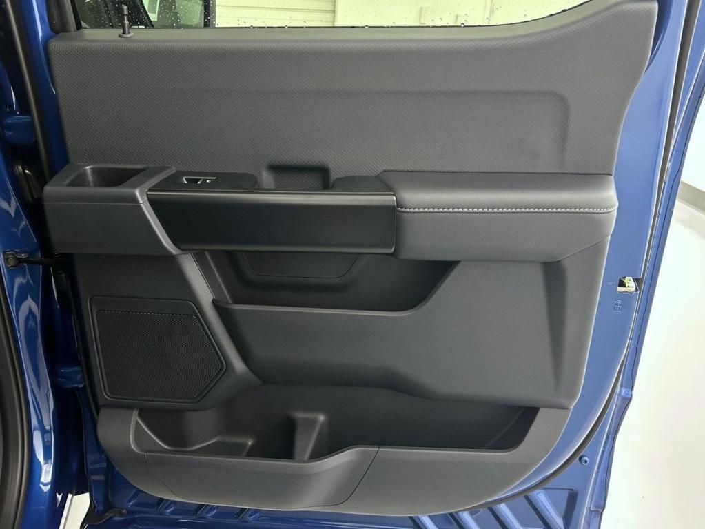 new 2025 Ford F-150 car, priced at $48,277