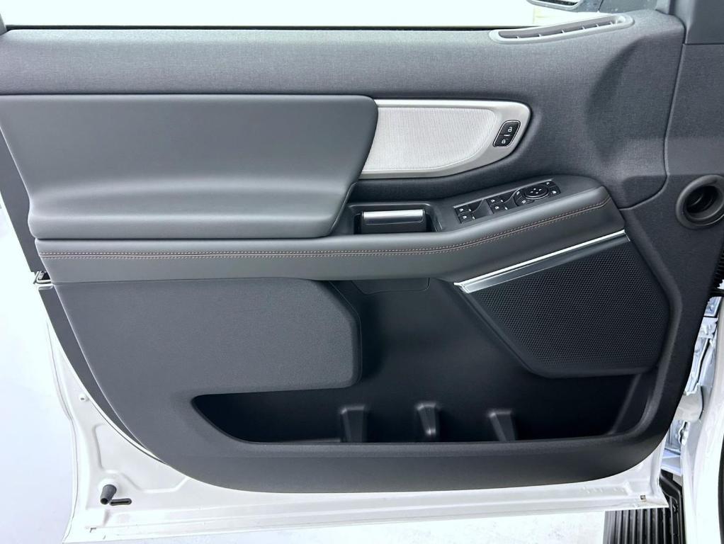 new 2025 Ford Expedition Max car, priced at $72,509