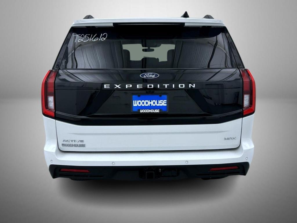 new 2025 Ford Expedition Max car, priced at $72,509