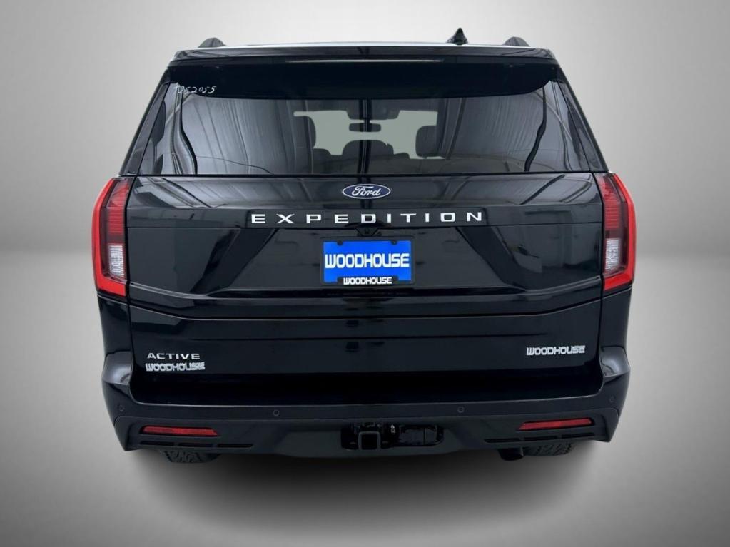 new 2025 Ford Expedition car, priced at $69,254