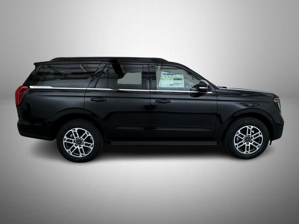 new 2025 Ford Expedition car, priced at $69,254
