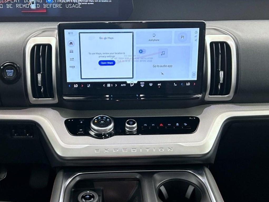 new 2025 Ford Expedition car, priced at $69,254