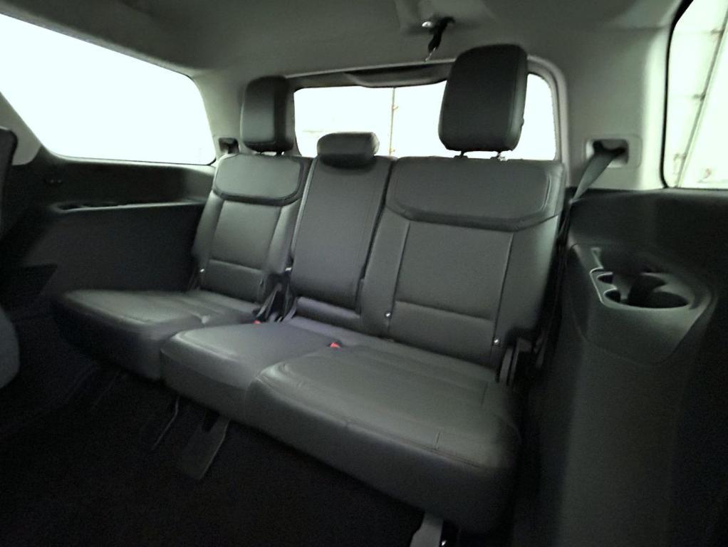 new 2025 Ford Expedition car, priced at $69,254