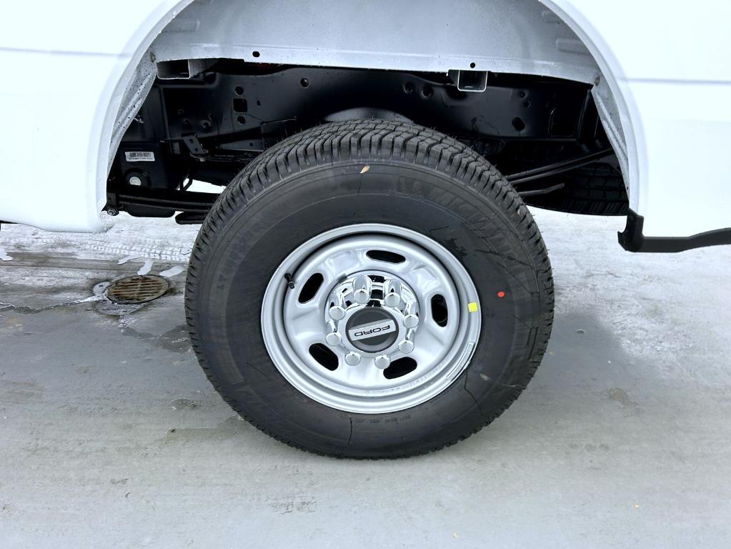 new 2025 Ford F-250 car, priced at $46,109