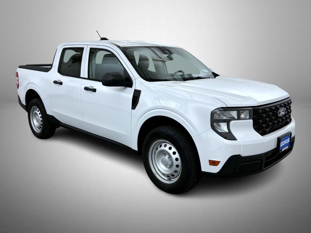 new 2025 Ford Maverick car, priced at $30,234