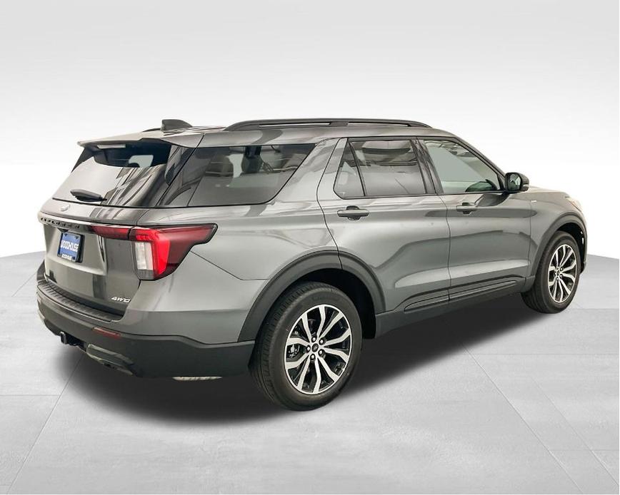 new 2025 Ford Explorer car, priced at $49,104