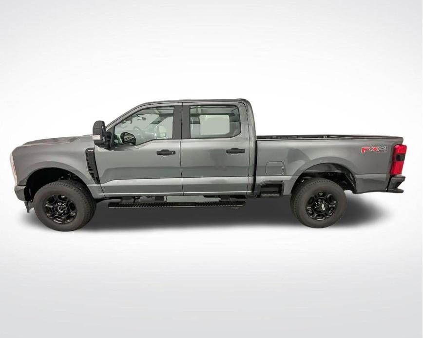 new 2024 Ford F-250 car, priced at $58,149