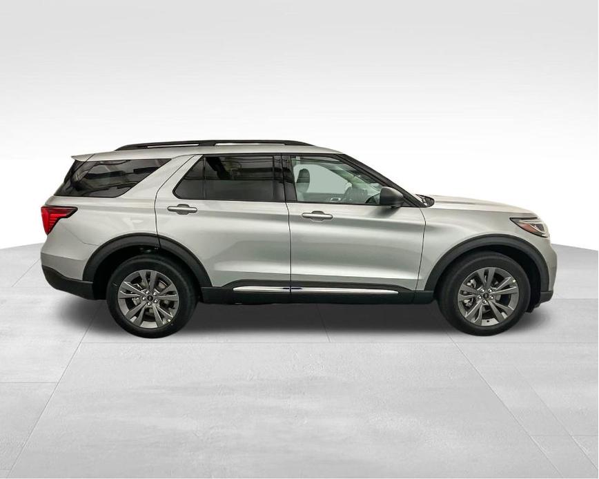 new 2025 Ford Explorer car, priced at $47,404