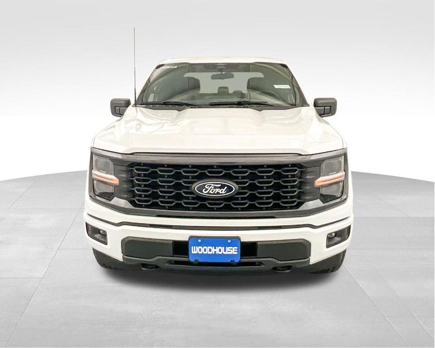 new 2024 Ford F-150 car, priced at $45,679