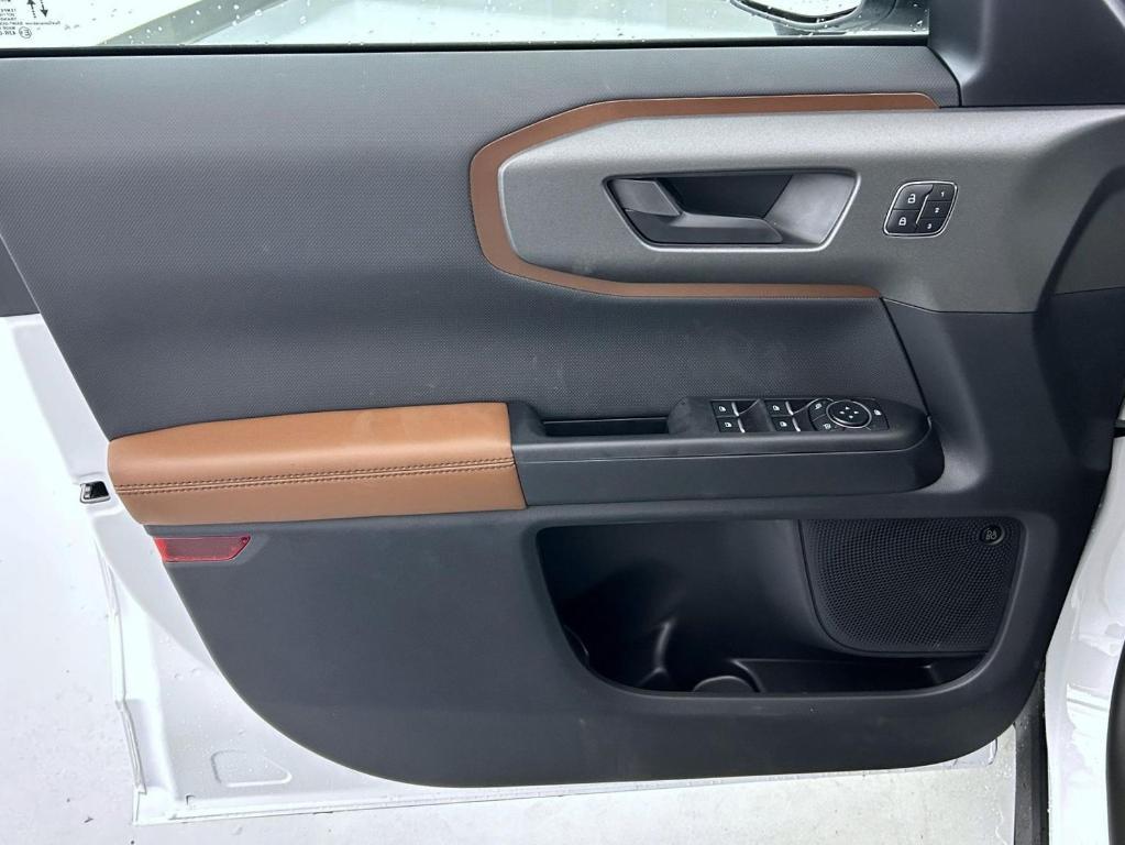 new 2025 Ford Bronco Sport car, priced at $36,527